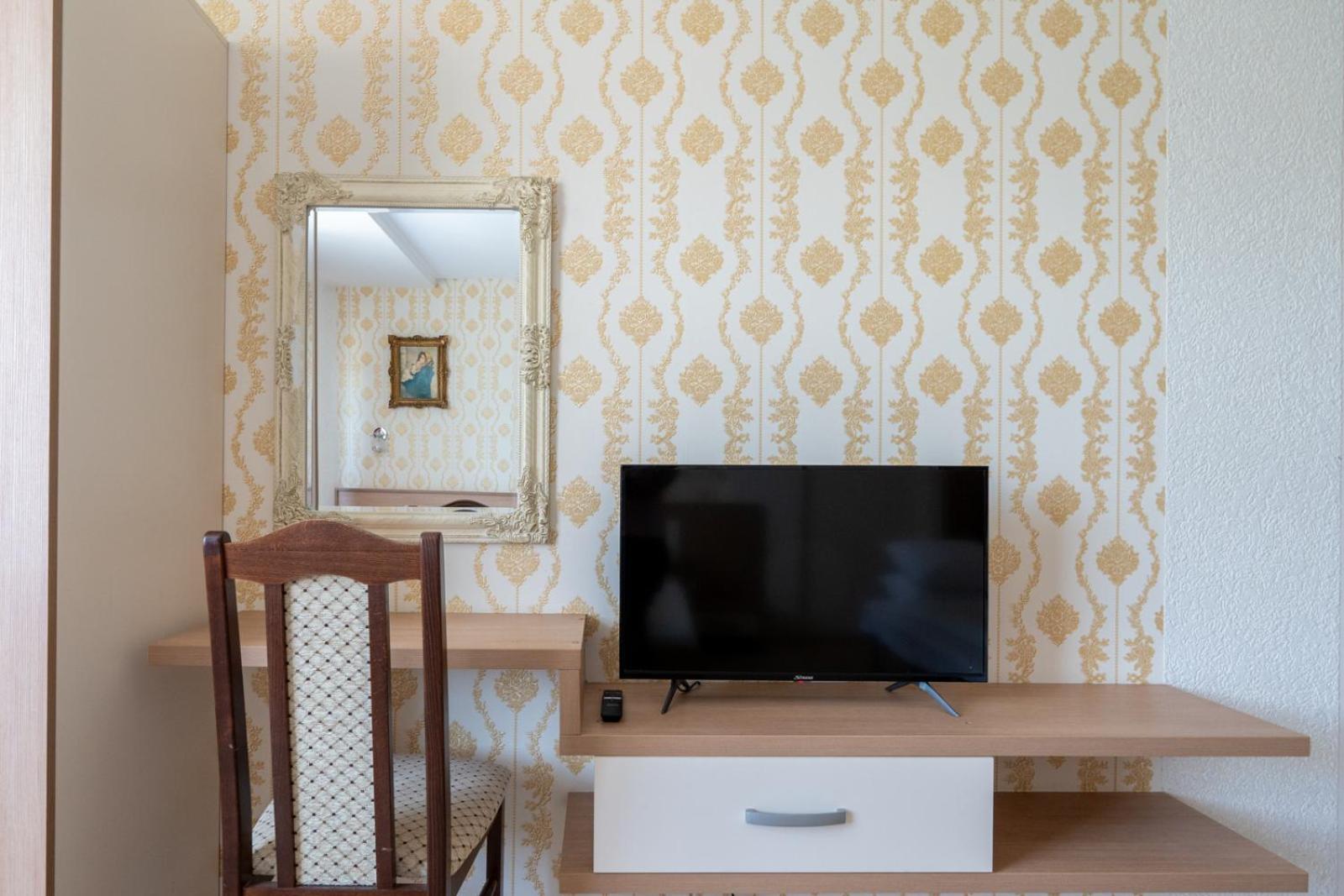 Faraway Aparthotel Near Vienna Airport With Anytime Self Check In Bruck an der Leitha Kamer foto