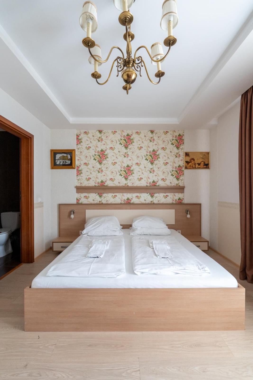 Faraway Aparthotel Near Vienna Airport With Anytime Self Check In Bruck an der Leitha Kamer foto