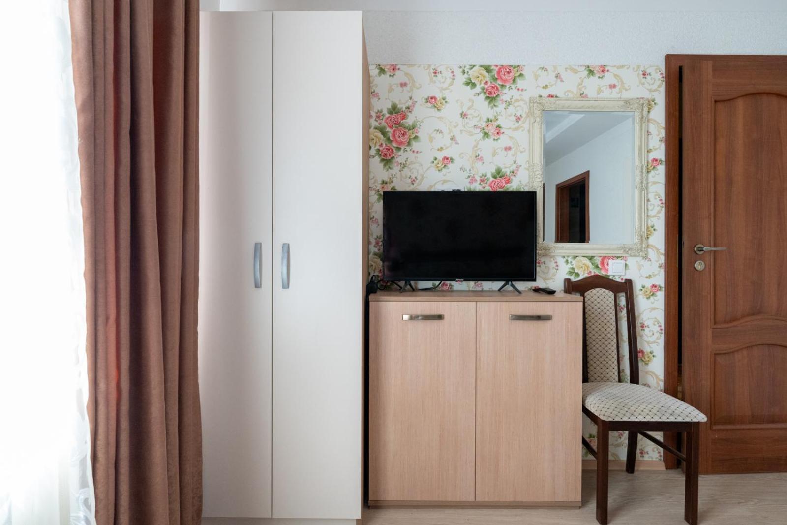 Faraway Aparthotel Near Vienna Airport With Anytime Self Check In Bruck an der Leitha Kamer foto