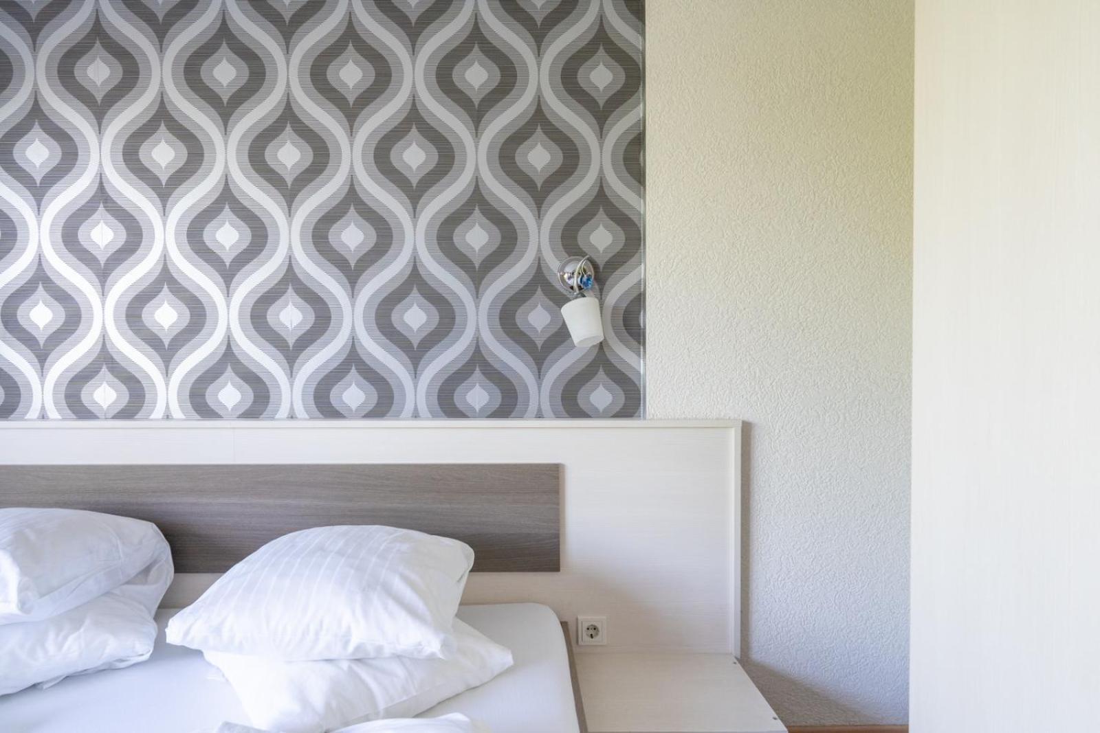 Faraway Aparthotel Near Vienna Airport With Anytime Self Check In Bruck an der Leitha Kamer foto