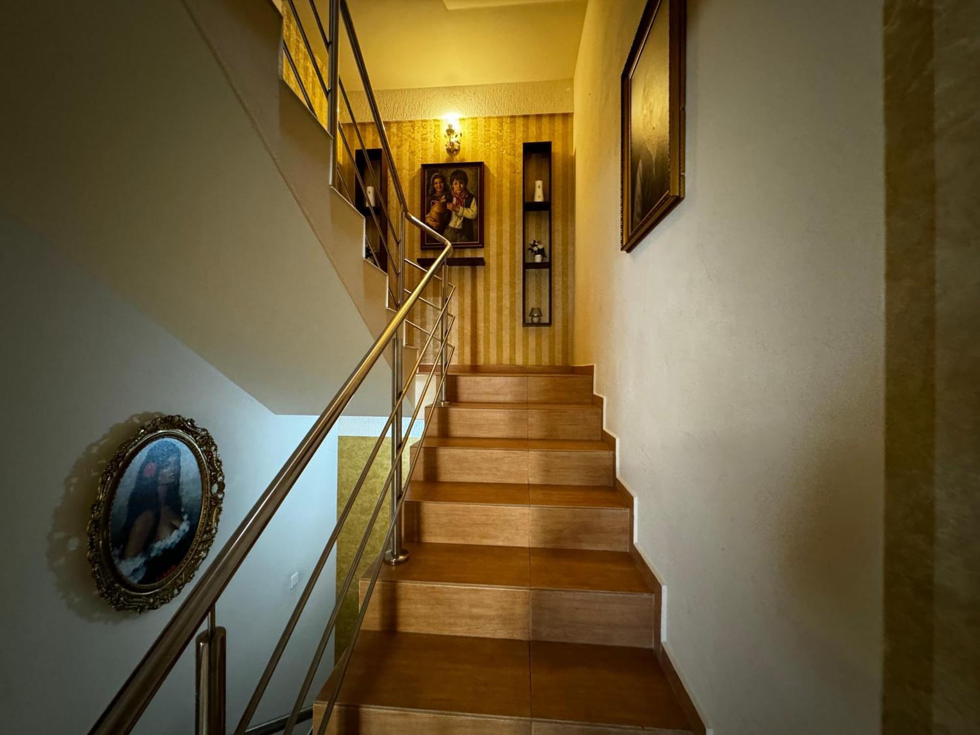 Faraway Aparthotel Near Vienna Airport With Anytime Self Check In Bruck an der Leitha Buitenkant foto